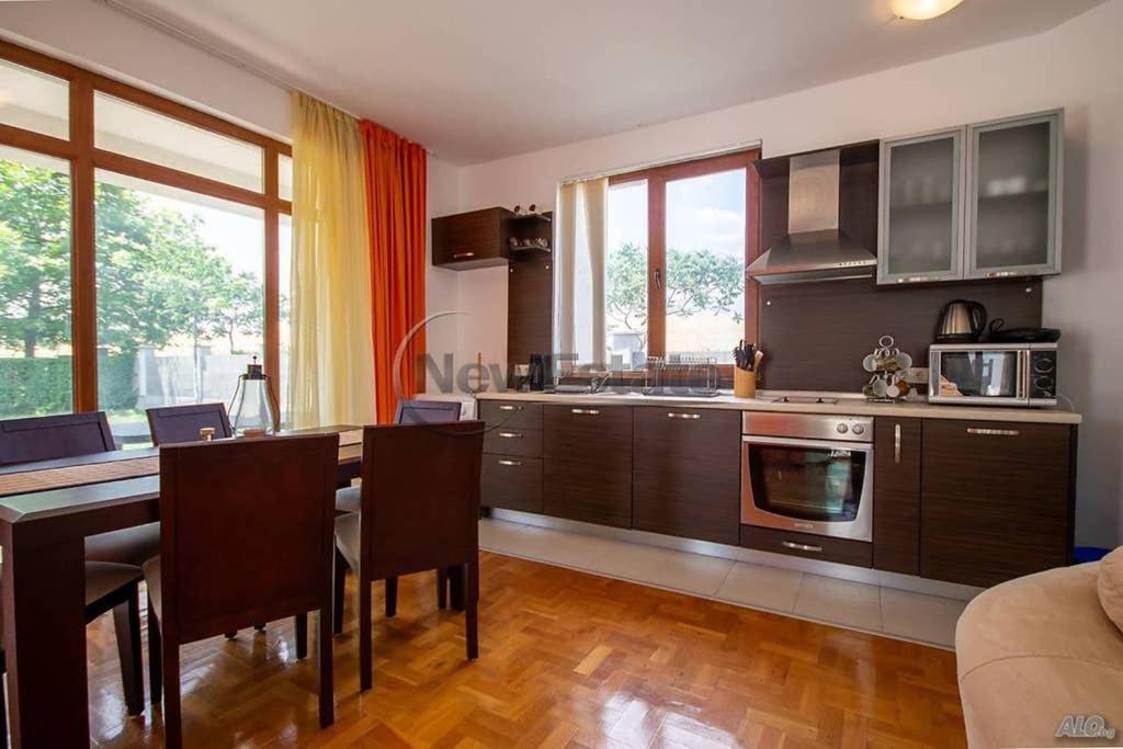 Generaator House Villa Aheloy Ngoại thất bức ảnh