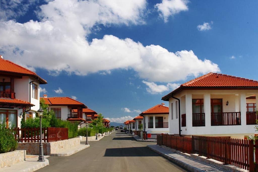 Generaator House Villa Aheloy Ngoại thất bức ảnh