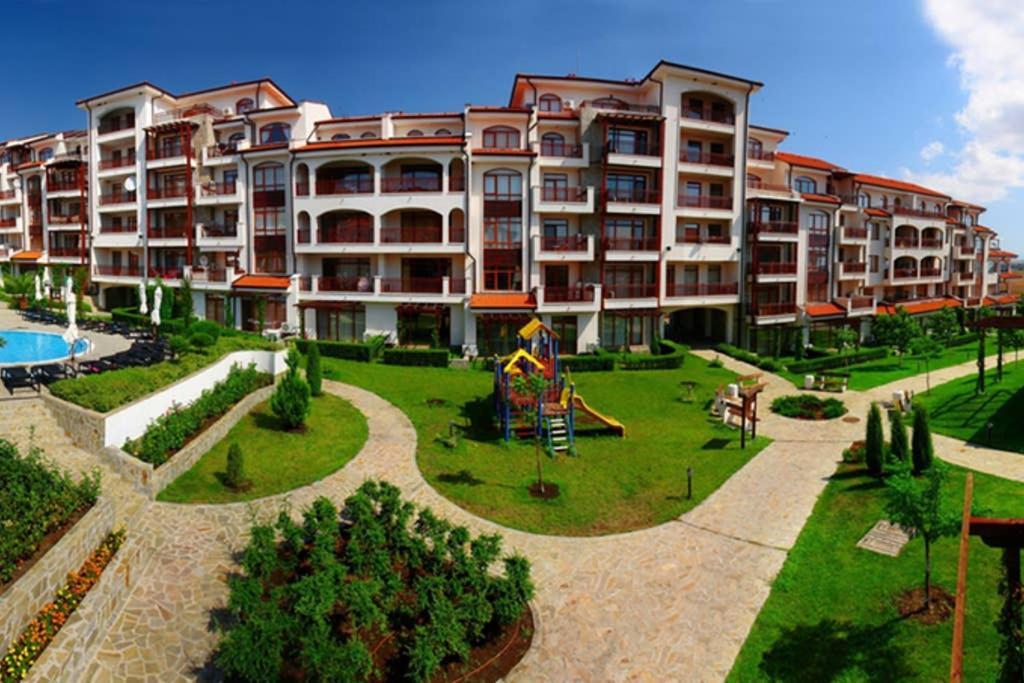 Generaator House Villa Aheloy Ngoại thất bức ảnh