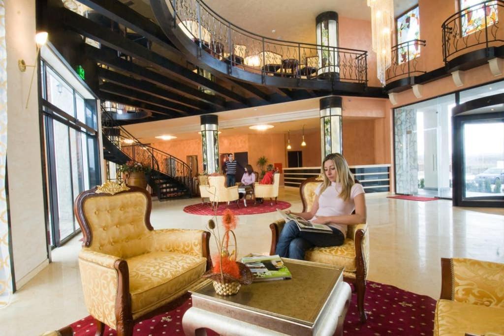 Generaator House Villa Aheloy Ngoại thất bức ảnh